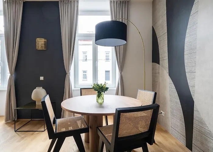 Glam 1br Suite, Easy Path By Hm Апартаменти